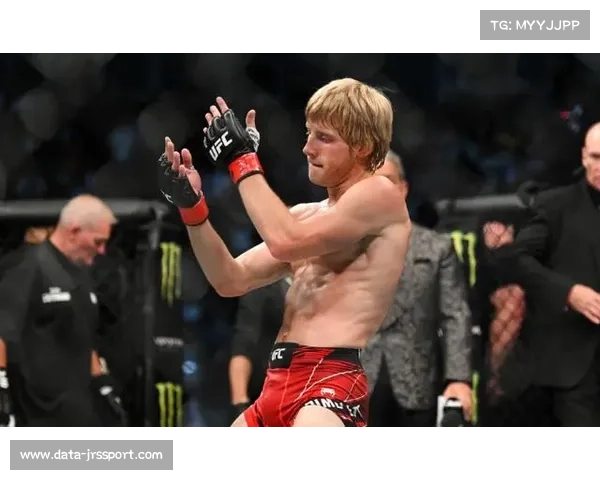 卢克·莱利获花红，帕迪·平布雷特队友展现实力