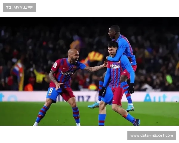 巴萨迎战法兰克福，诺坎普白色阴影历史重提